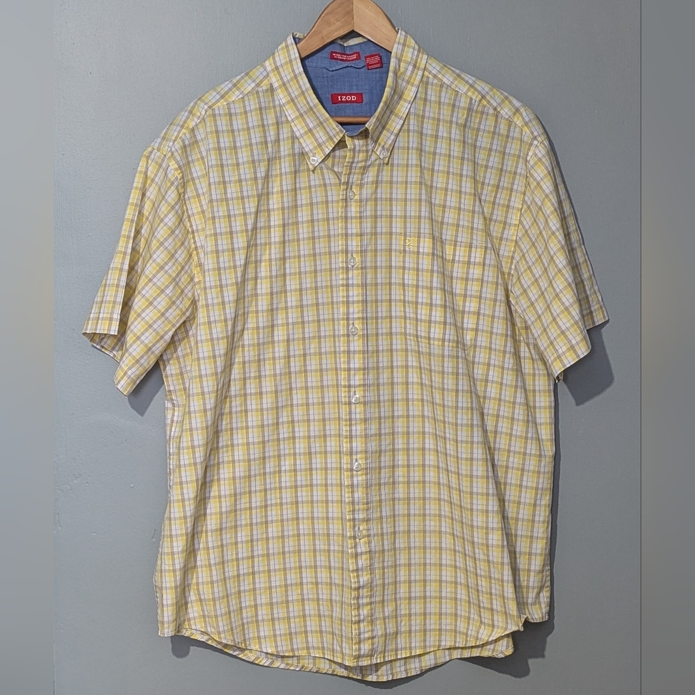 IZOD Men's Short Sleeve Button Up Shirt Size XXL Yellow Plaid Casual Golf
